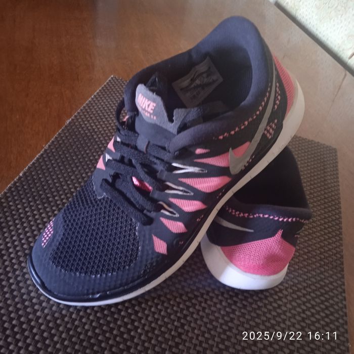 Кросівки Nike Free 5.0.  Розмір 37,5