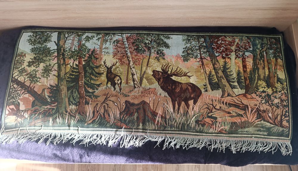 Колекція настінних ковриків - гобеленів "Олені"