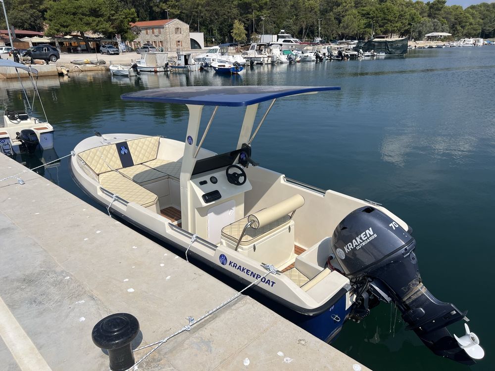 NOWA Łódź Motorowa Kraken 520 Sunbay Open Konsola Sztywny Dach