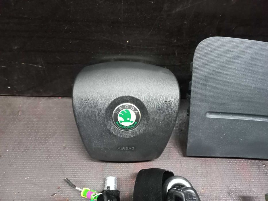 Система безпеки Skoda Fabia MK2 Roomster подушки безпеки торпеди руля