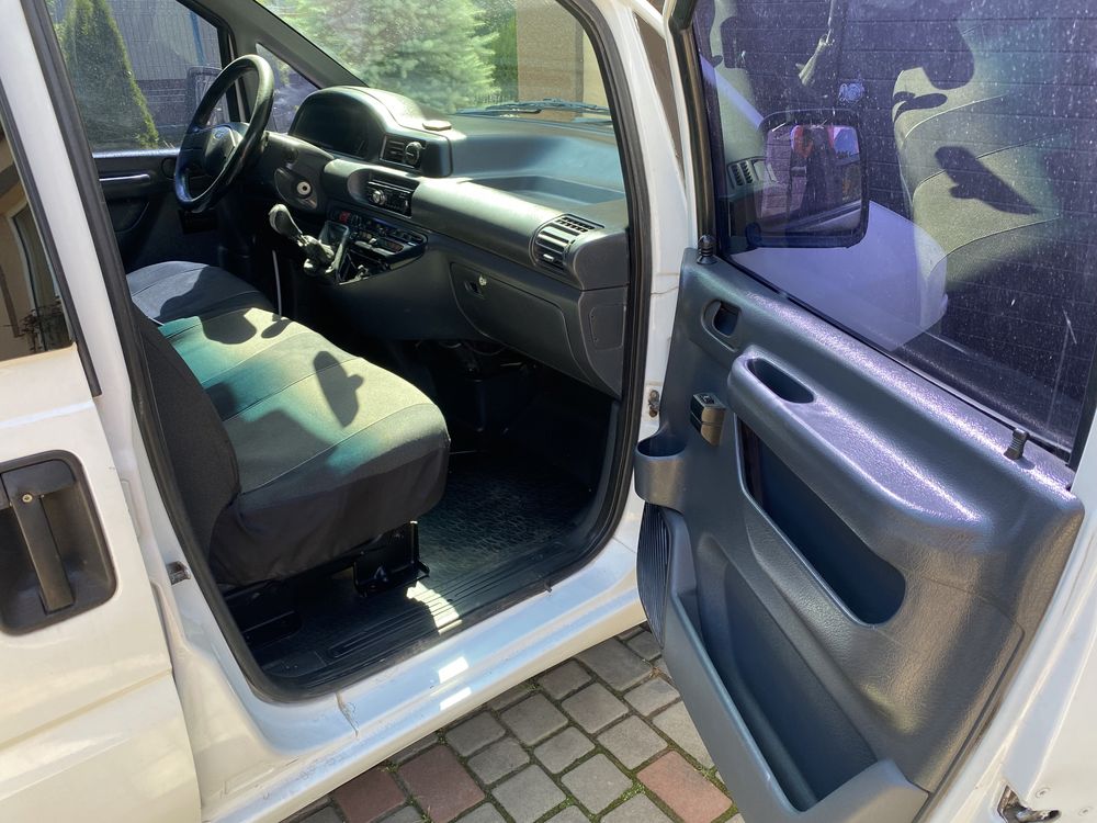 Fiat scudo 1.9D dw8 варте уваги
