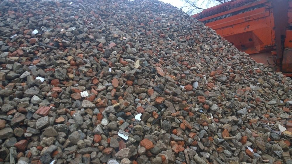 kruszywo, gruz kruszony, destrukt , tłuczeń ,gruz na utwardze