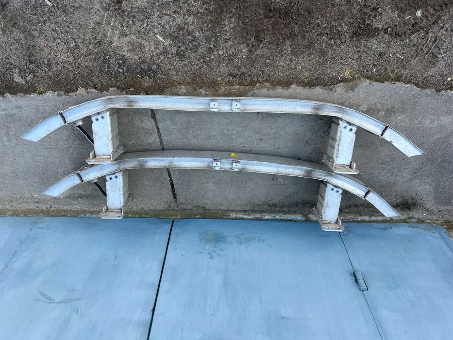 audi a8 4n підсилювач бампера передній наявність