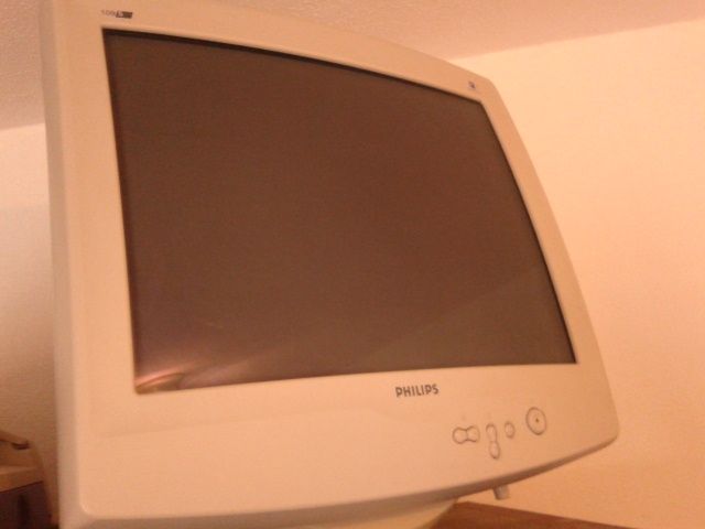 Monitor CRT Philips 19’’