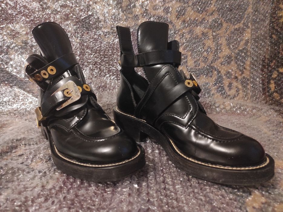 Шкіряні черевики Balenciaga 39