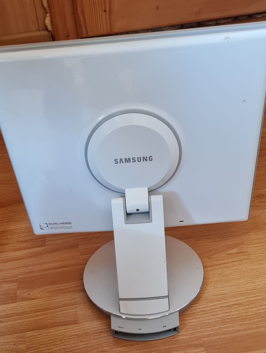 Монітор  Samsung SyncMaster 173P