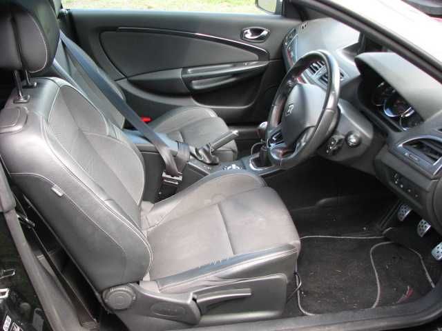 Fotele wnętrze Megane 3 Cabrio CC