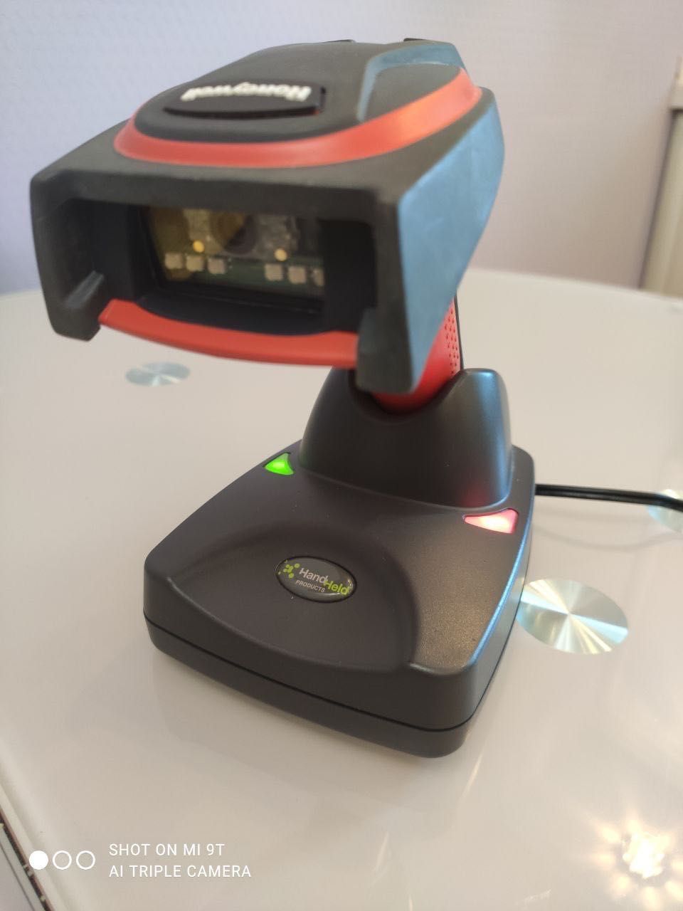 Бездротовий сканер Honeywell 3820i