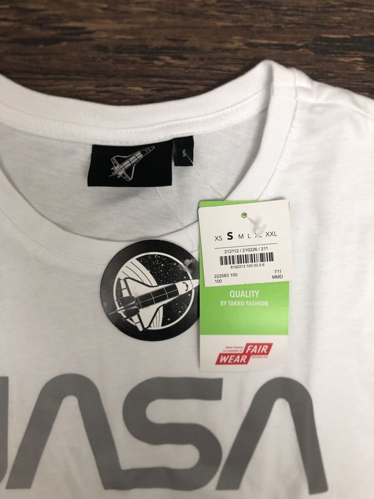 Camiseta masculina tamanho S nova com etiqueta