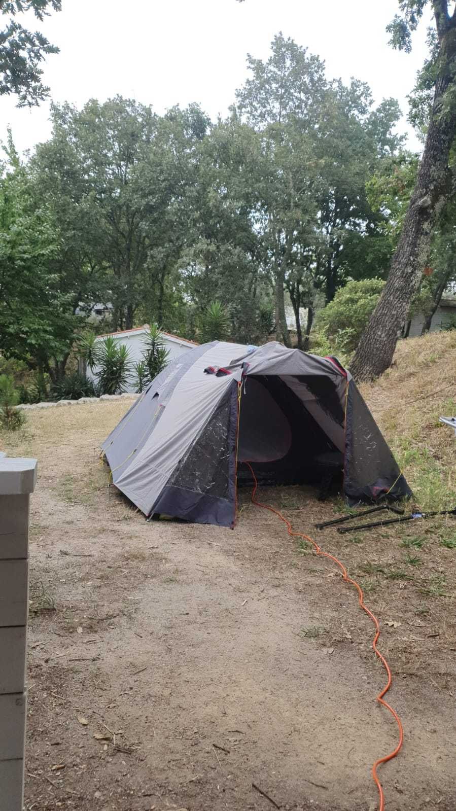 Tenda com avançado 2 pessoas