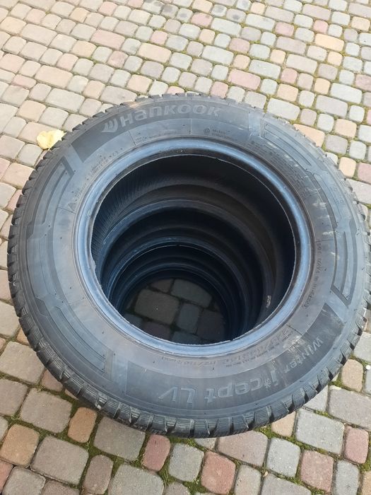 225 × 65 r16c Hankook