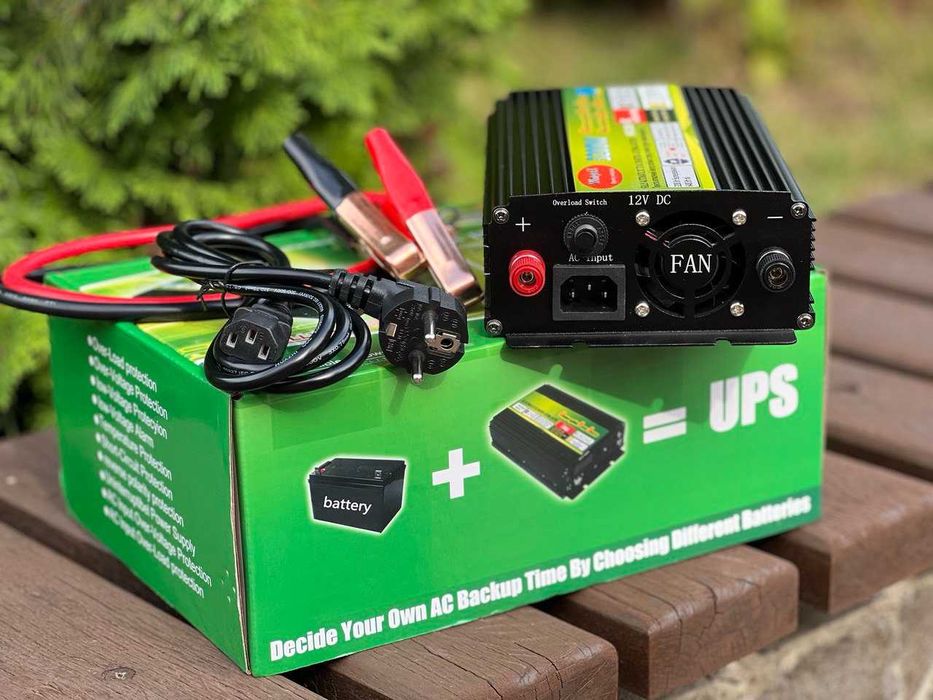 Інвертор / безперебійник 3200 Вт, чистий синус, з підзарядкою (UPS)