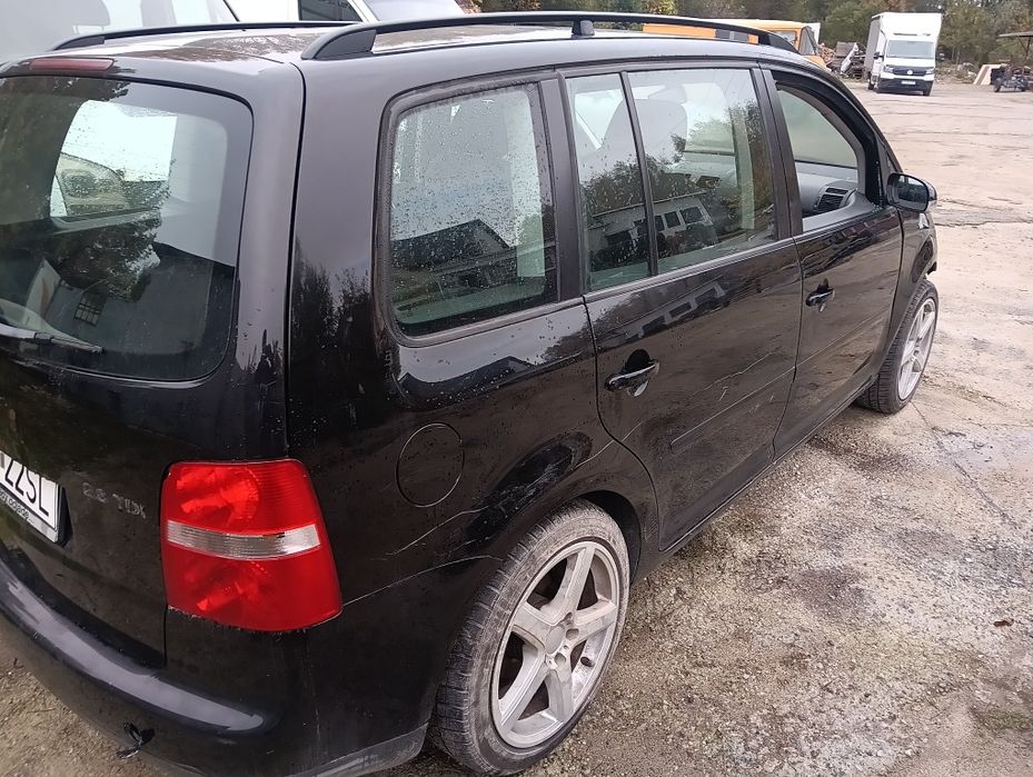 Volkswagen VW Touran 1.6 mpi LPG SR gaz BRC alufelgi klimatyzacja