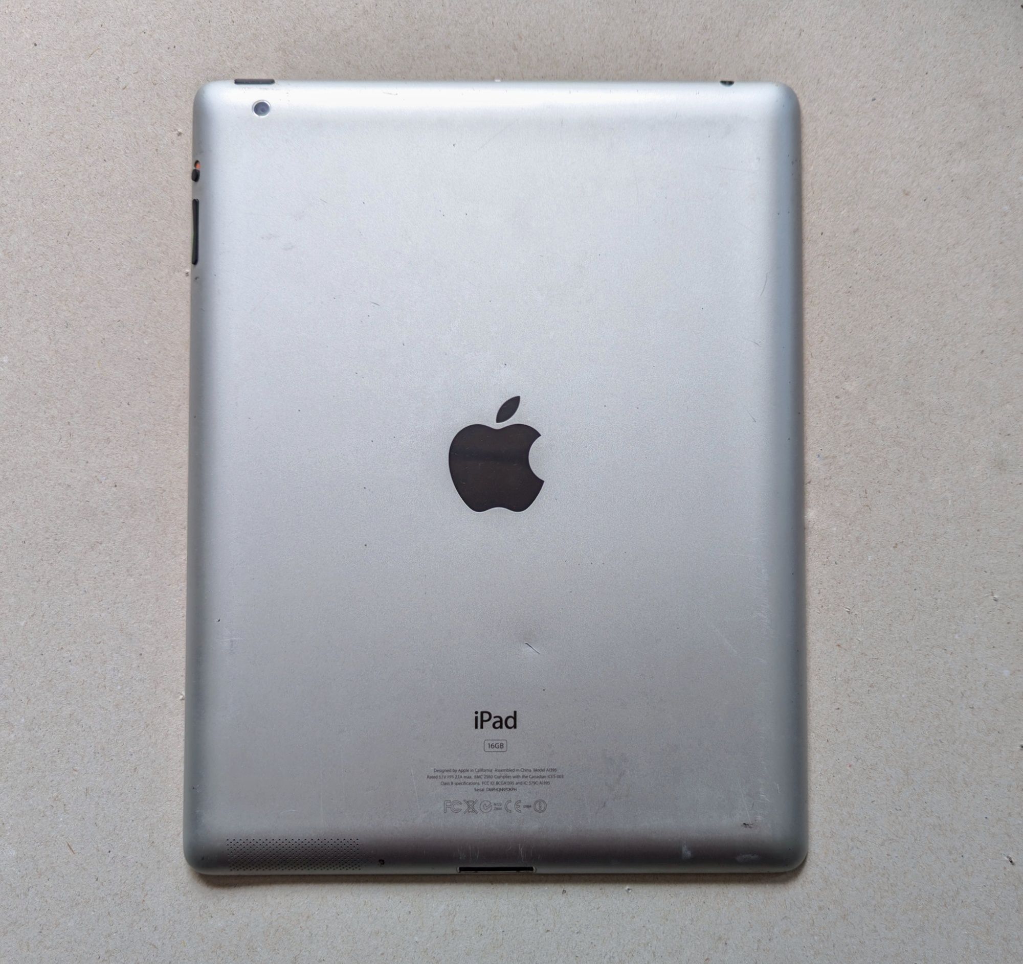Планшет Apple Ipad 2 (wifi) 16gb A1395 (стоит pin код)