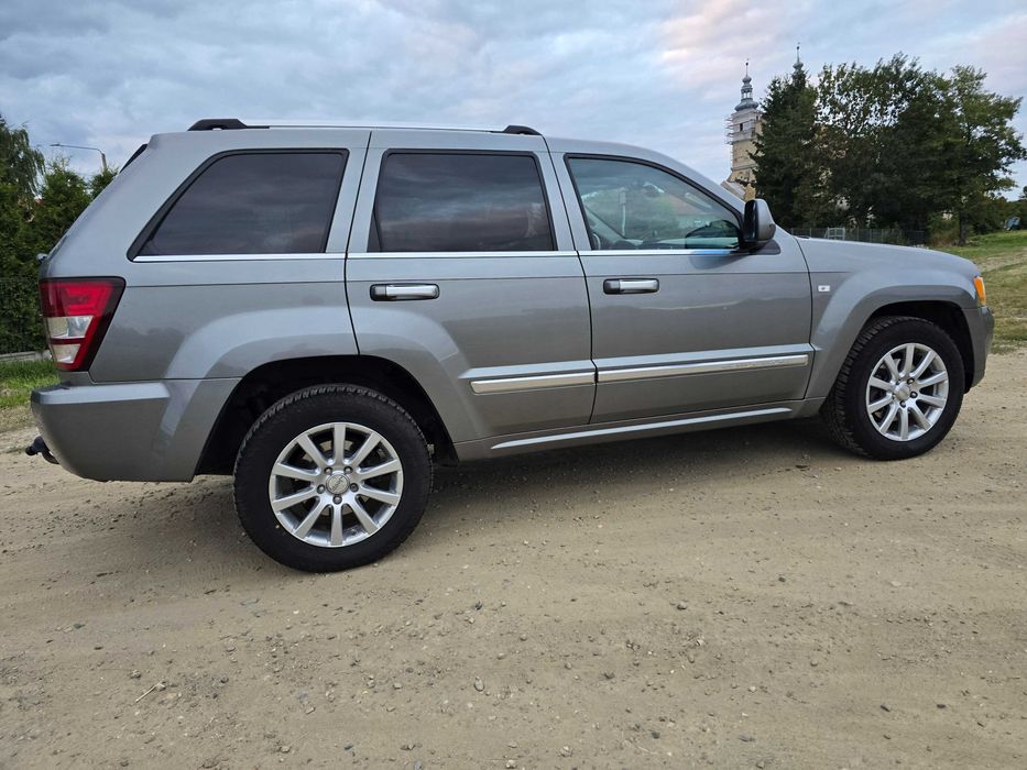 Jeep Grand CHEROKE