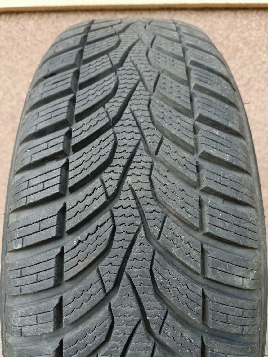 Opona CEAT Winter Drive 195/65 R15 2021r bieżnik 9 mm