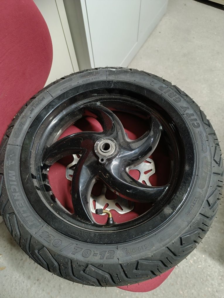 Chantes com pneu - Gilera runner