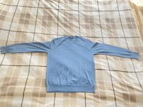 Светр голубий вовняний Uni Qlo. London fabric  L маломiрний  100% wool