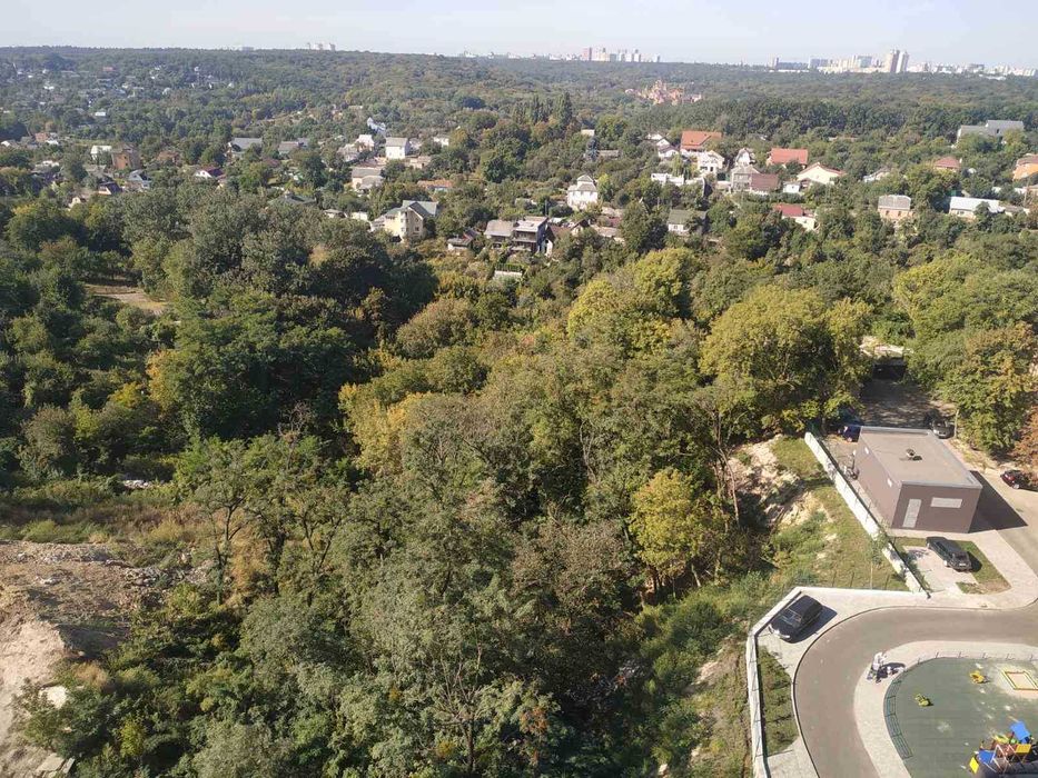 Продам 3к в ЖК Науки 58 , метро Деміївська.