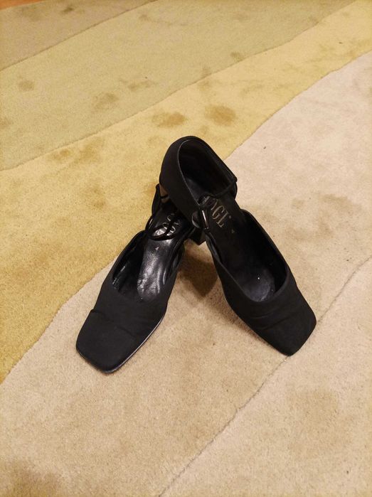 Czarne atłasowe buty Hogl na obcasie 7,5 cm, do tańca, rozmiar 37