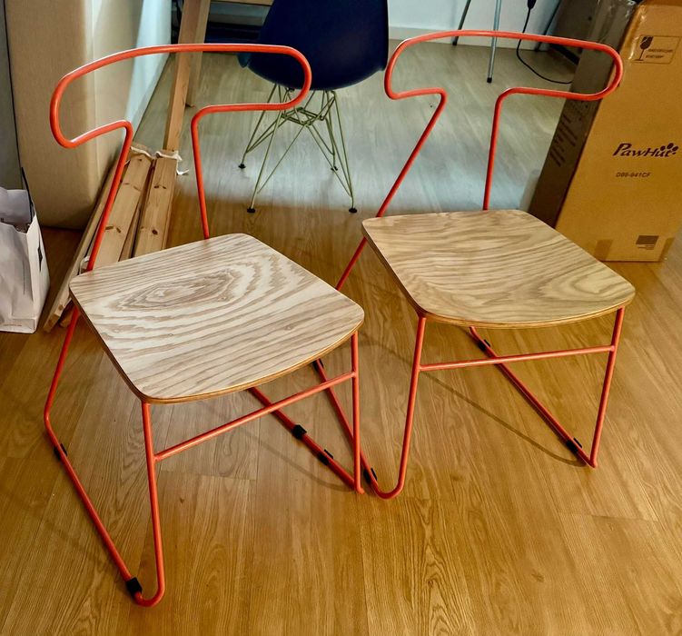 Cadeiras Skulum conjunto