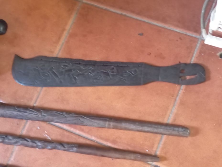 Artigos decoração em pau preto