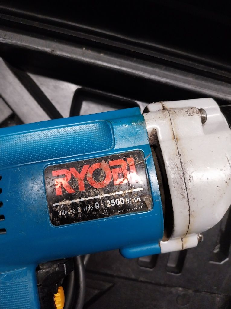 Aparafusadora Ryobi E 3910