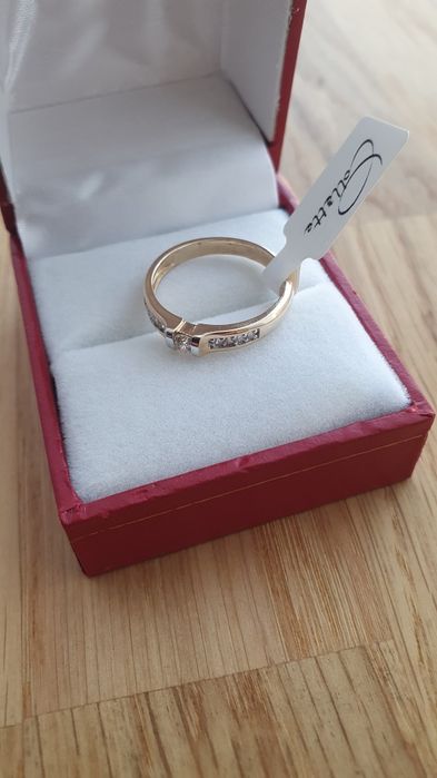 Idealny na zaręczyny złoty pierścionek 585 d