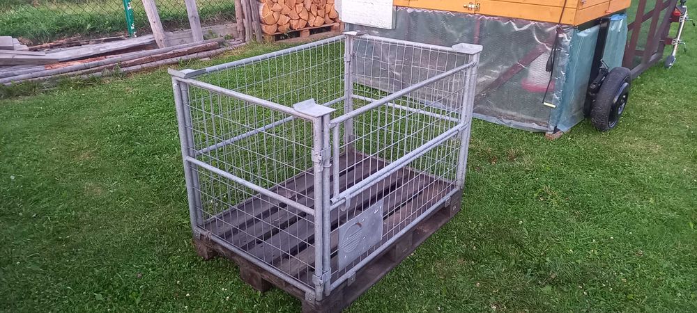 Skrzyniowa paleta ładunkowa