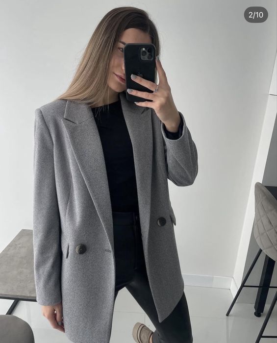 Піджак.  VLORIA.   SM.