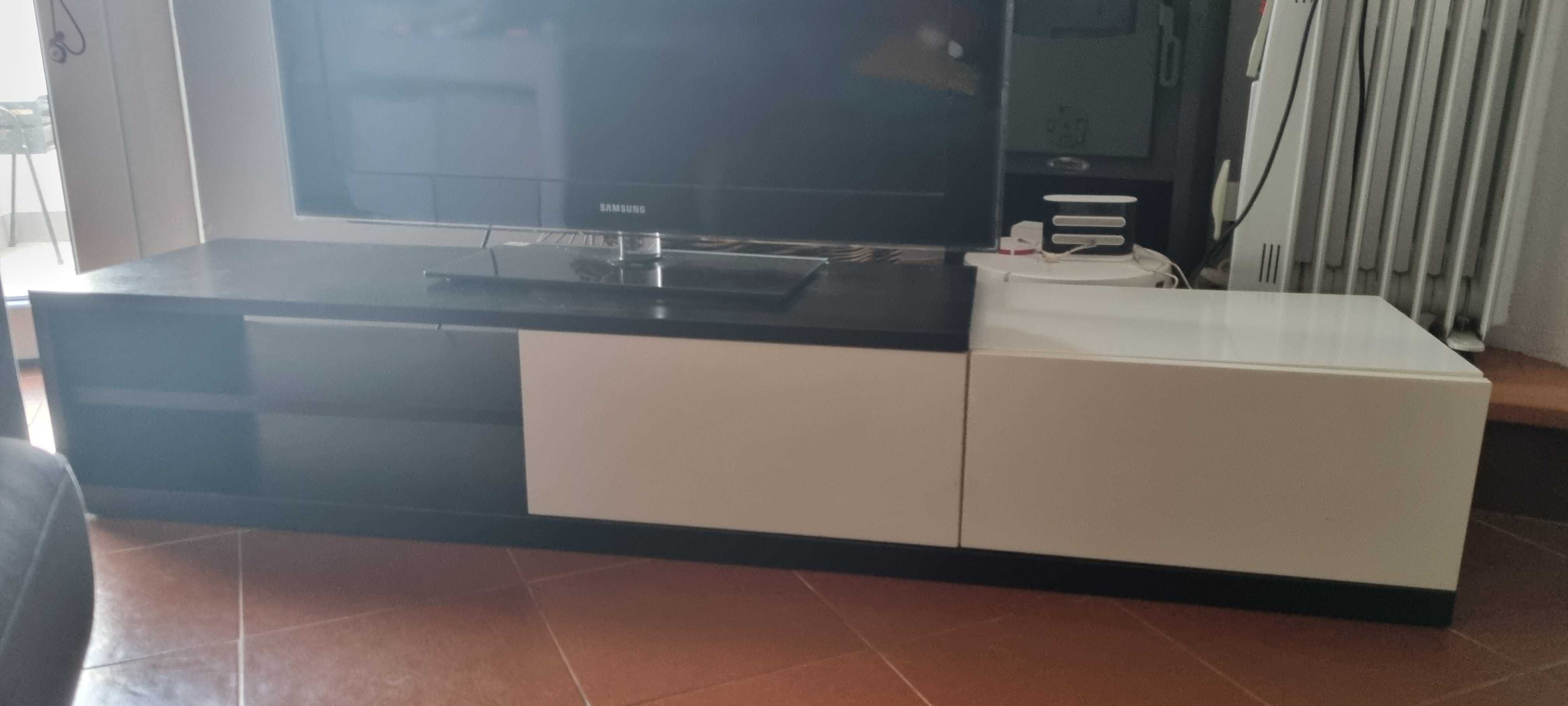 Movel televisão 160cm