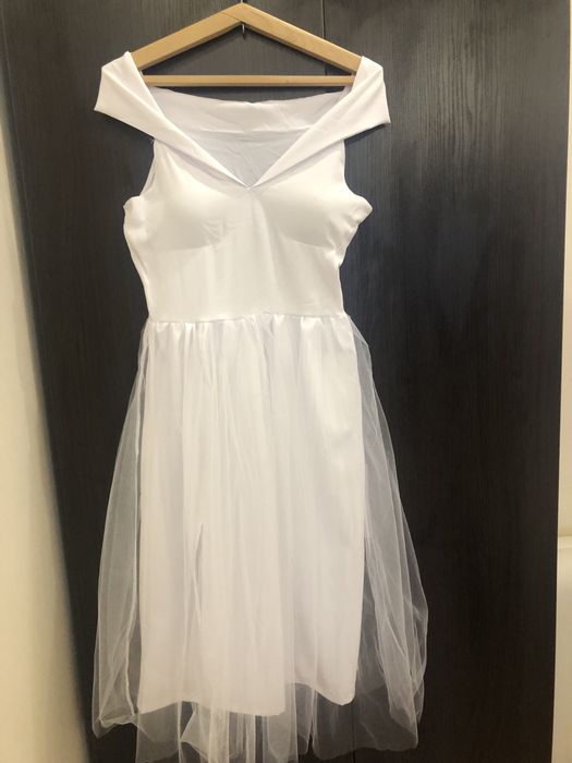 Сункя біла весільна, святкова