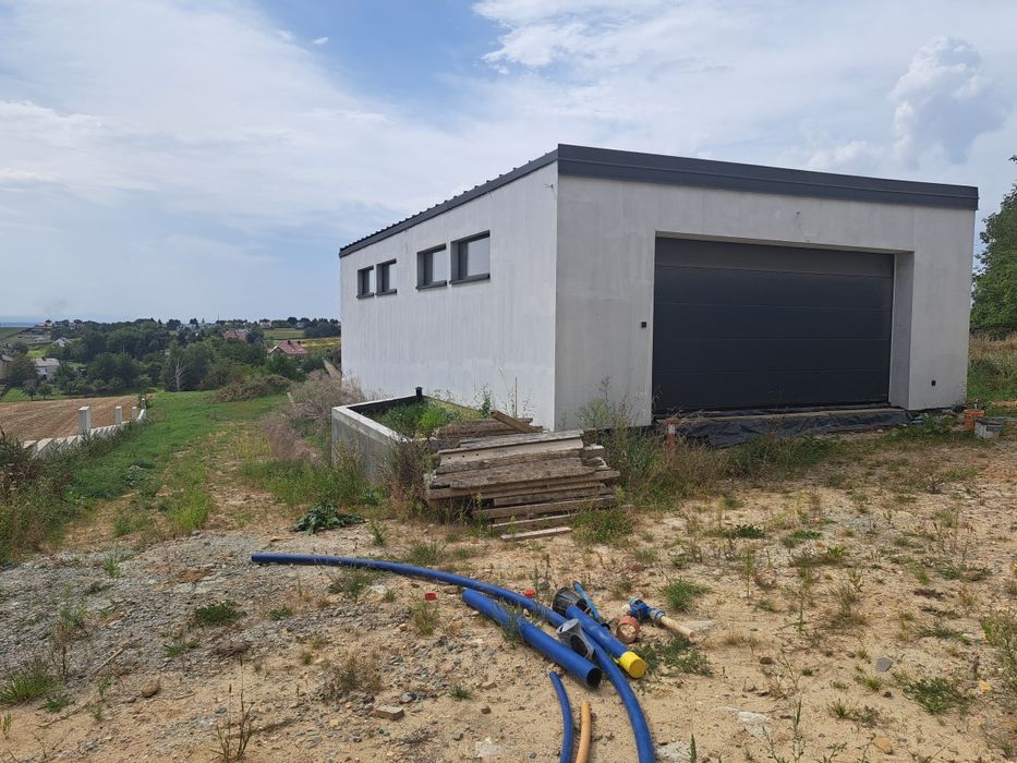 Wynajmę garaż dwupoziomowy 94m2 ,48m2,Nowa Huta ,Dojazdów
