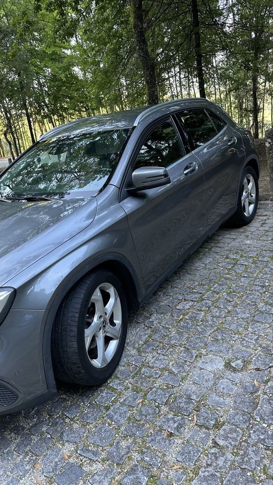 Mercedes gla 220