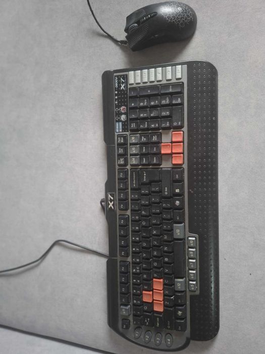 i5-4460, GTX 1070, 16 GB RAM, 250GB SSD, 1T HDD, Zalman, Win 11 Pro