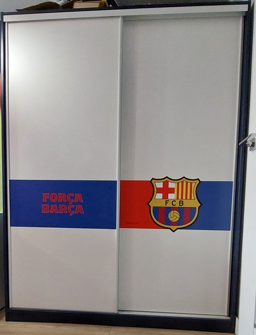 Szafa komandor przesuwna dziecięca grawer FCB Barcelona bdb stan