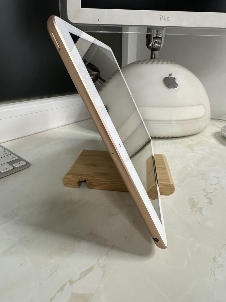 iPad 7 10.2 2020 32Gb Gold WiFi Прекрасний стан, 95% АКБ Без ремонтів!