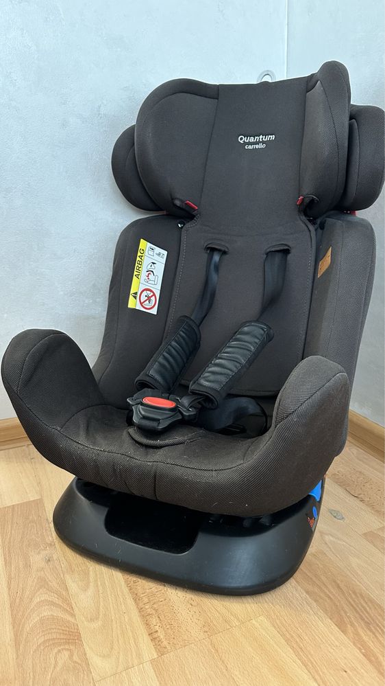 Авто крісло Quantum Carrello 9-36 кг isofix