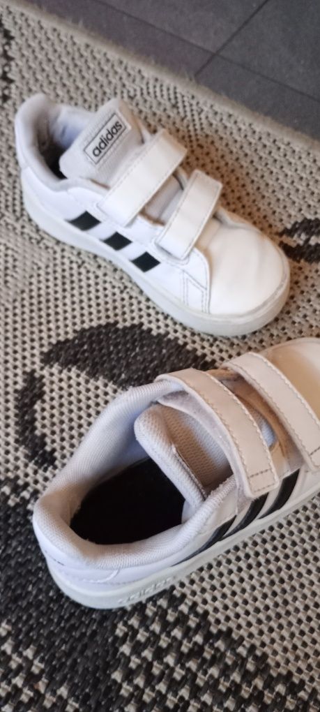 Buty adidas 26 na rzepy