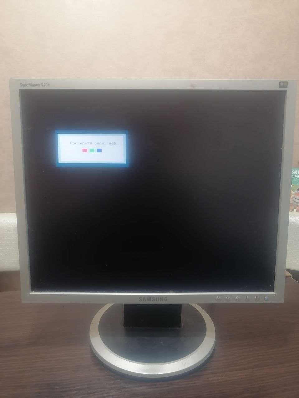 Монітор 19" Samsung 940N