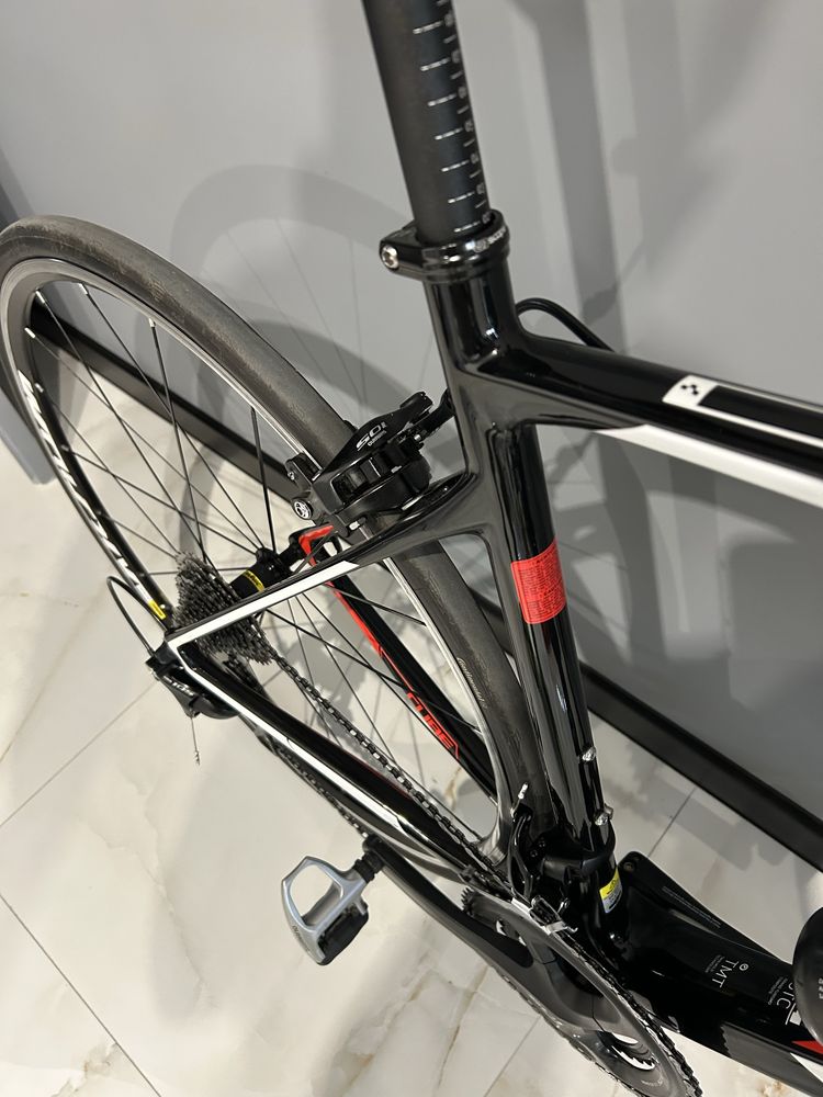 Rower CUBE Attain CMPT Carbon 58 | Shimano 105