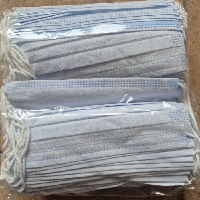 Маска медицинская