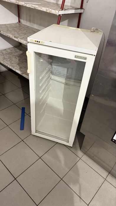 Sprzęt po likwidacji sklepu spożywczego