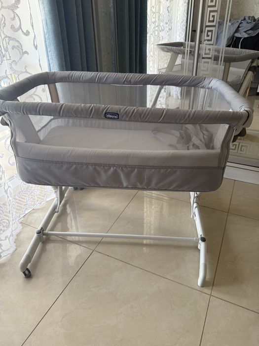 Приставне ліжечко Chicco Next2Me Pop Up