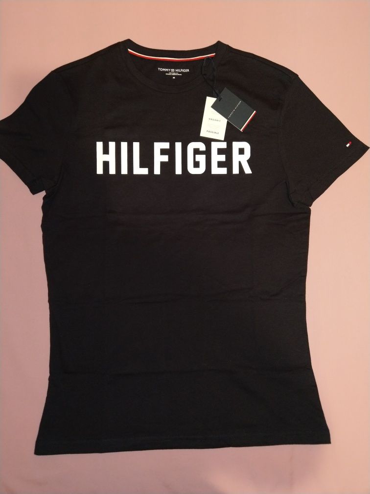 T-shirt męski Tommy Hilfiger.