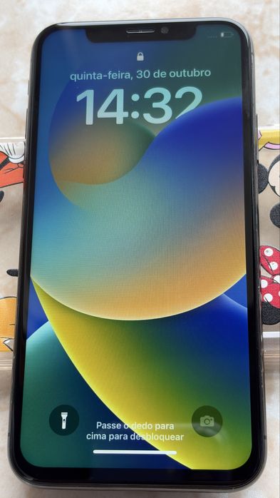 Iphone X 64GB desbloqueado, em óptimo estado, bateria a 96%