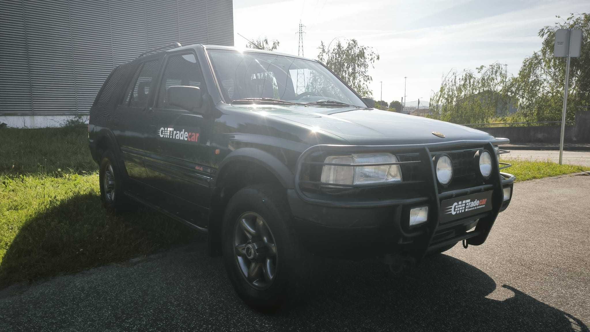 Opel Frontera 2.5 TD Sport Club
