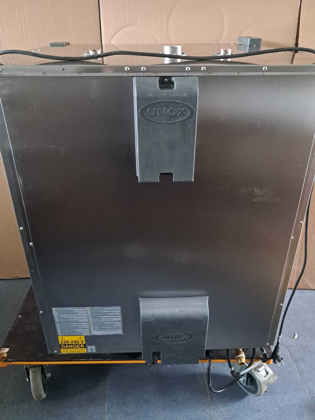 Piec konwekcyjny UNOX XEVC 1011 GPR