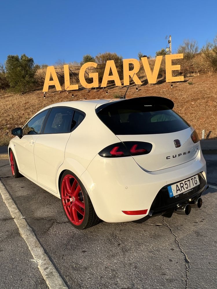 Cupra R 1P 265 2.0 tfsi 5xx