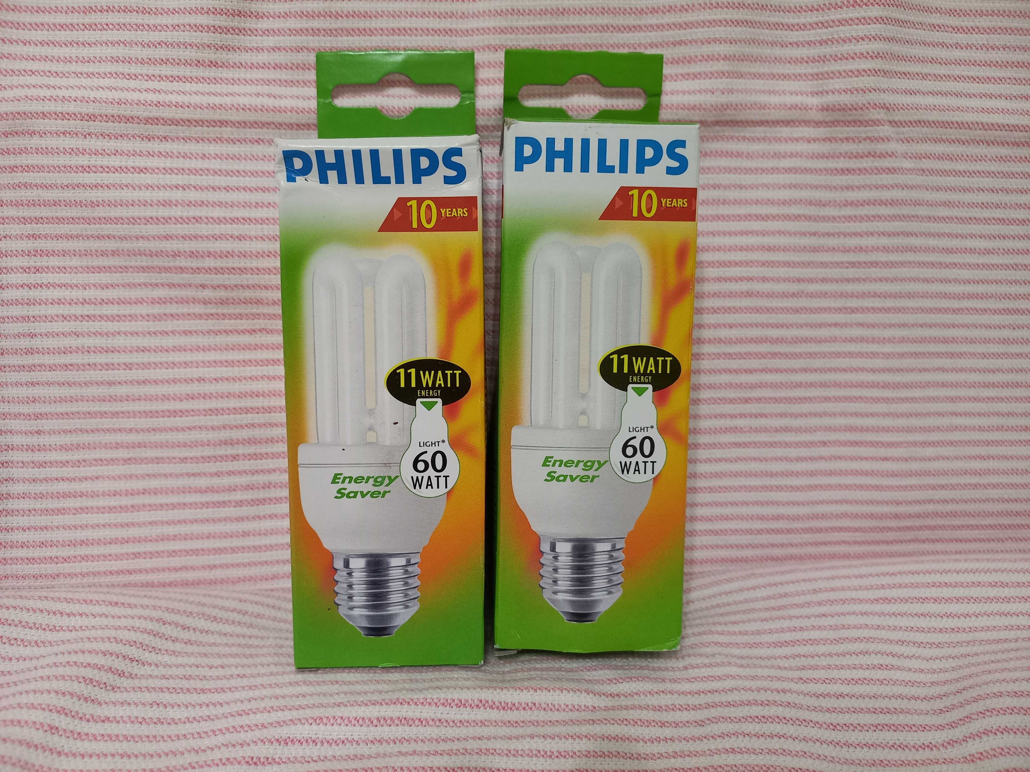 Лампочки   Philips  60  watt,   10  років  гарантії.